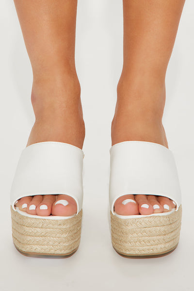 Take Me Away Wedges - White