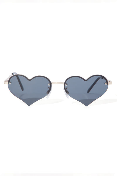 Love Me Not Heart Sunglasses - Black