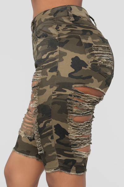 Wave Crasher Bermuda Shorts - Camo