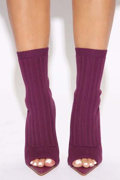 Avery Knit Booties - Purple