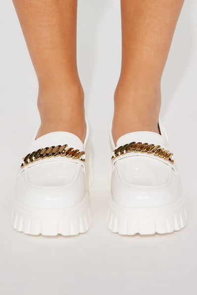 Right On Track Chain Loafers - White