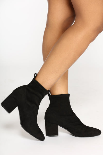 Walk It Out Bootie - Black