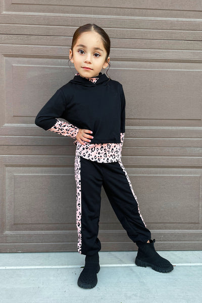 Mini Wild And Cute Jogger Set - Black/Pink